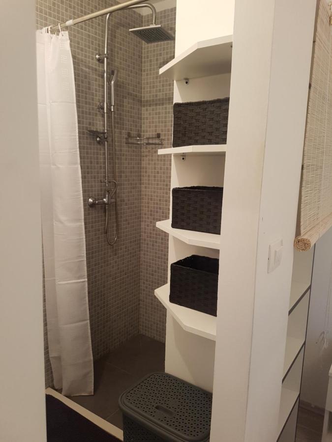 Apartment Mari Ostrvica ภายนอก รูปภาพ