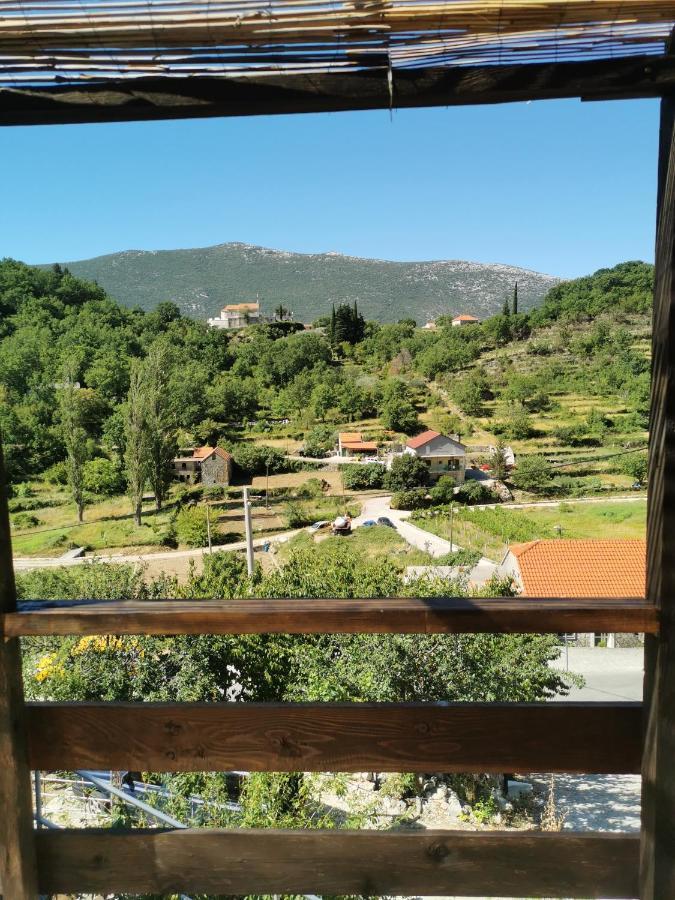 Apartment Mari Ostrvica ภายนอก รูปภาพ
